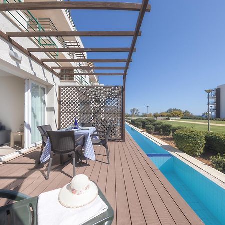 Thalassa Beach Family & Waterpark Resort Vokolidha Extérieur photo