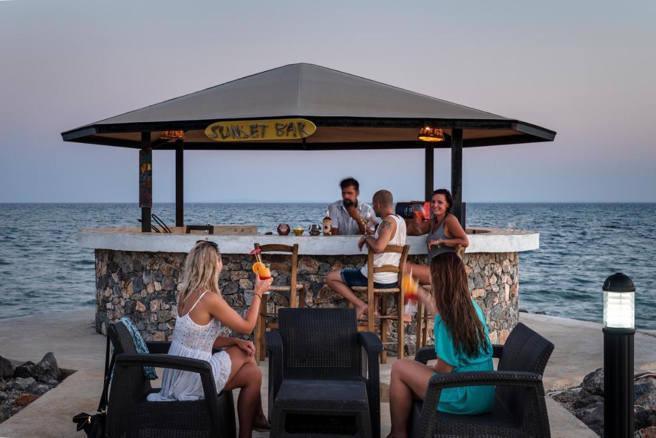 Thalassa Beach Family & Waterpark Resort Vokolidha Extérieur photo