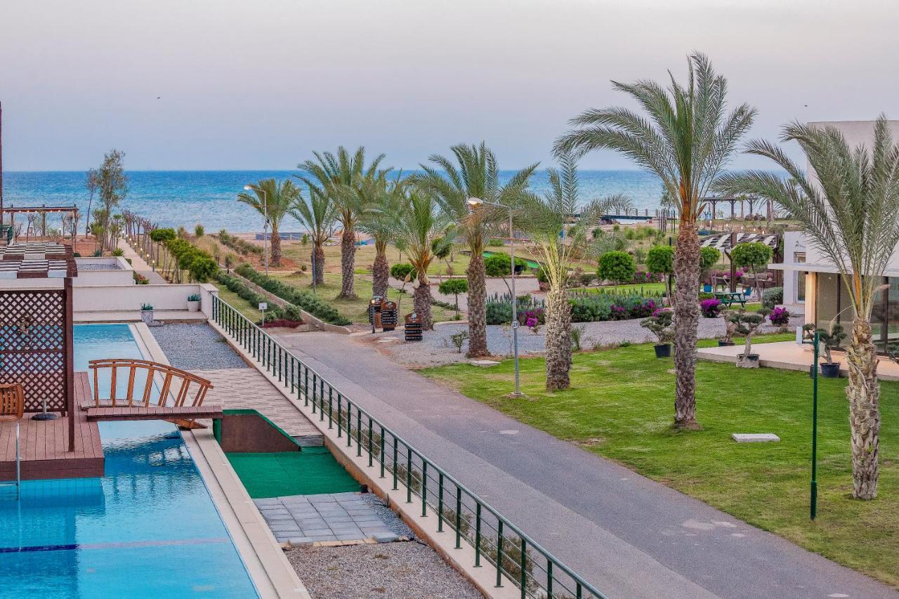 Thalassa Beach Family & Waterpark Resort Vokolidha Extérieur photo