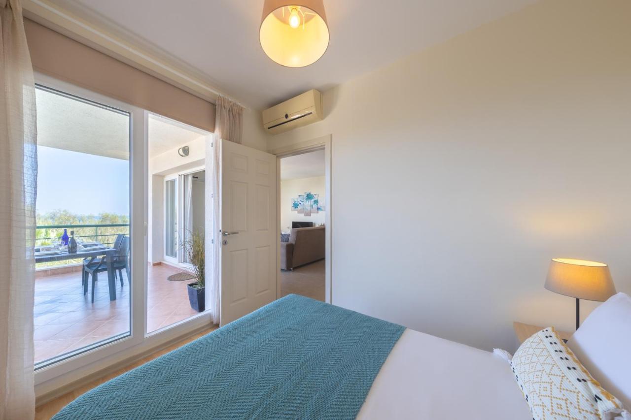 Thalassa Beach Family & Waterpark Resort Vokolidha Extérieur photo
