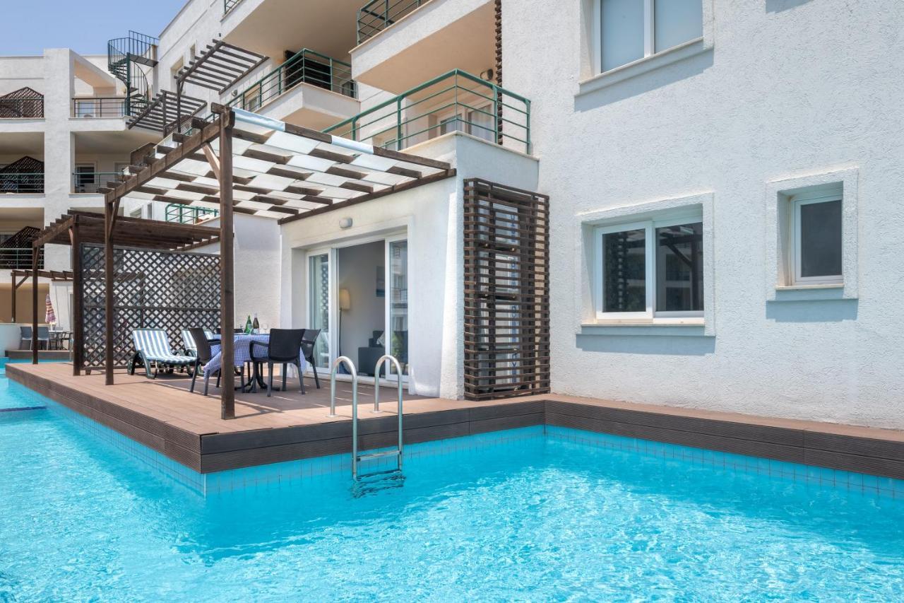 Thalassa Beach Family & Waterpark Resort Vokolidha Extérieur photo